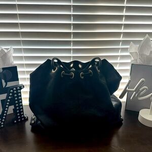 Beautiful Michael Kors Bag/Large size in excellent condition.